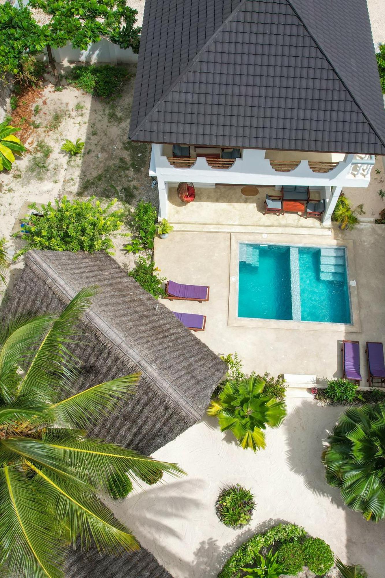 Mnana Beach Bungalows Pingwe Exterior foto